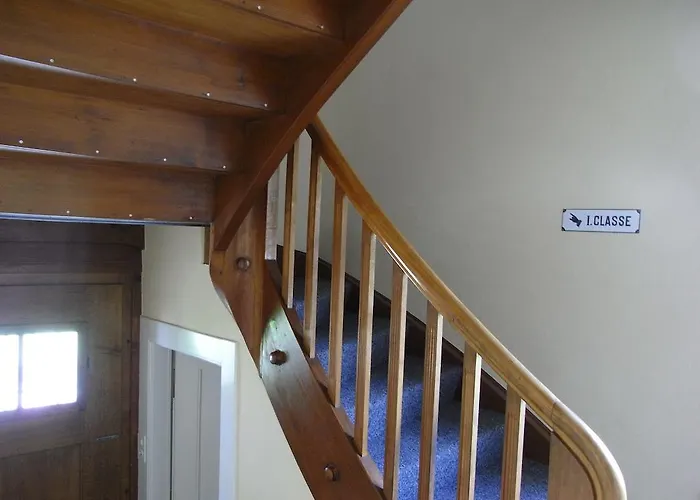 فندق مبيت وإفطار أرنولدز بيد ان بريكفاست إنترلاكن